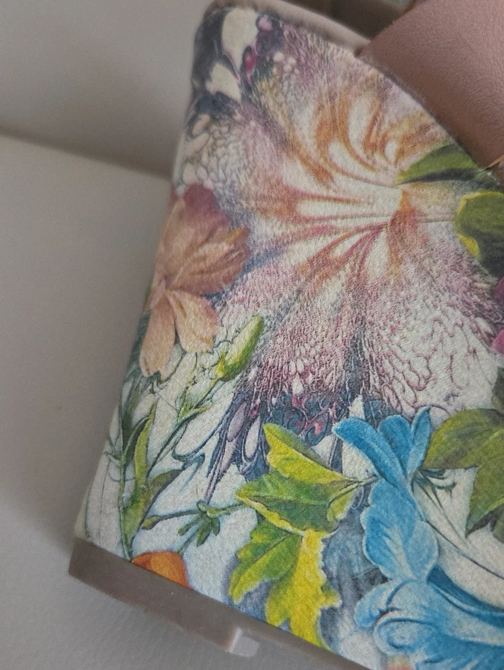 Sociology Pink Floral-Print Wedge Sandals Size 10